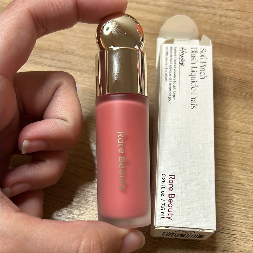 Rare Beauty Soft Pinch Liquid Blush - Happy